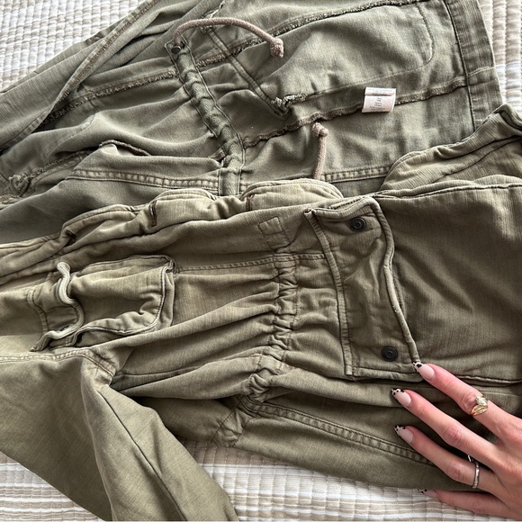 Army green military style jacket - Picture 7 of 17